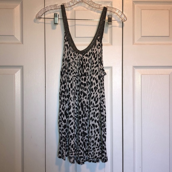 Forever 21 Loose Fitting Tank - Picture 5 of 5
